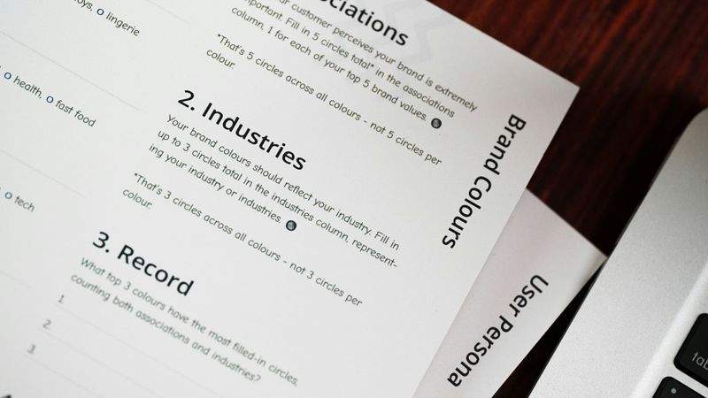 日本コンプライアンスパートナーズ株式会社 12